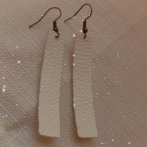 Leather earrings
